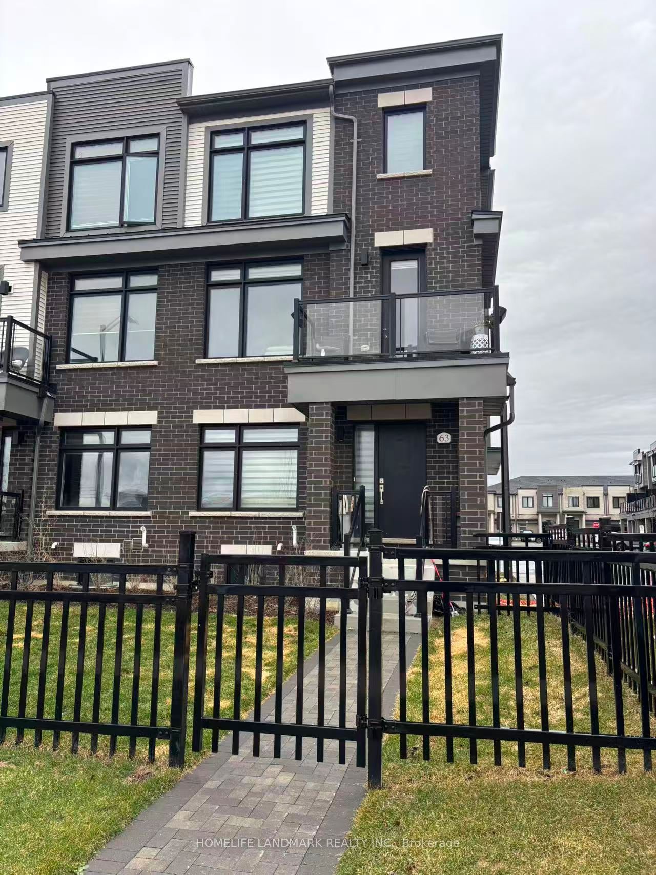 63 Sorbara Way, Whitby, ON, L1M 0M4