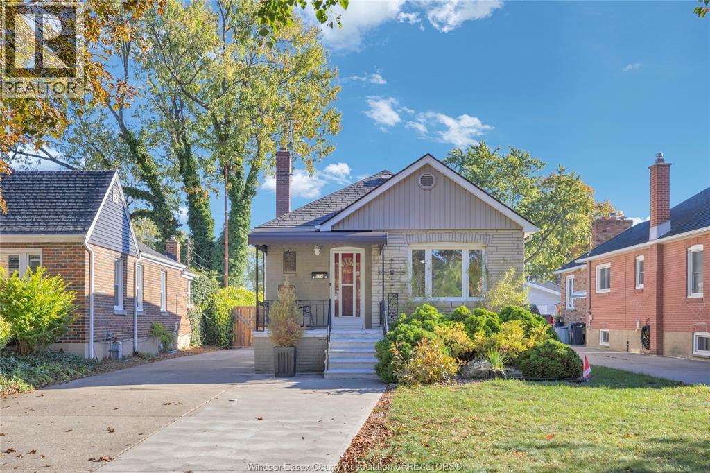 914 Thompson Boulevard, Windsor, ON, N8S2G8 photo 3