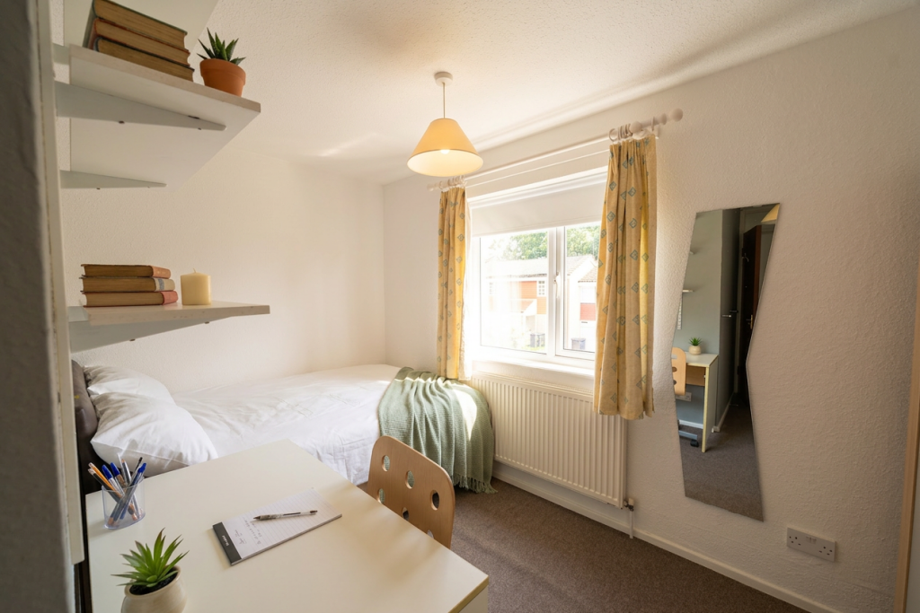 Additional image 7 of Leahurst Crescent - Copy, Harborne, West Midlands, B17