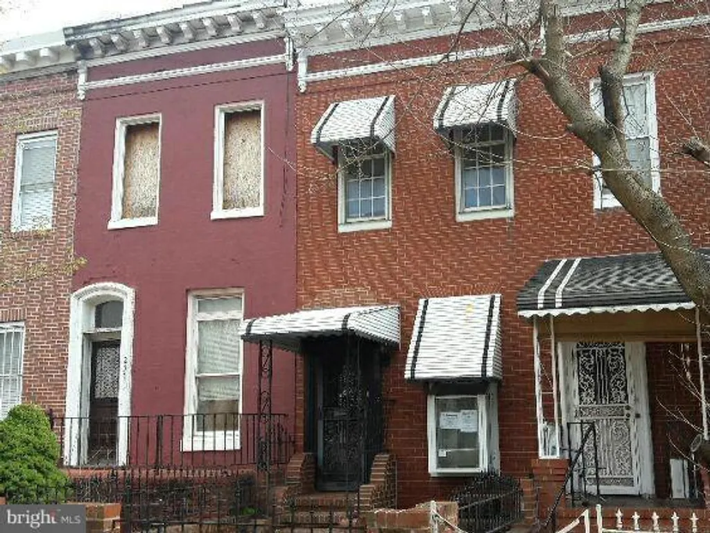 2569 McCulloh Street, Baltimore, MD 21217