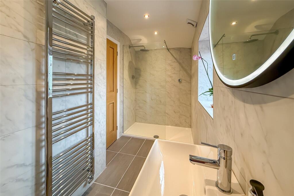 Additional image 26 of Woodland Drive, St. Albans, Hertfordshire, AL4