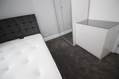 Brazil Street, Leicester LE2, Room to rent