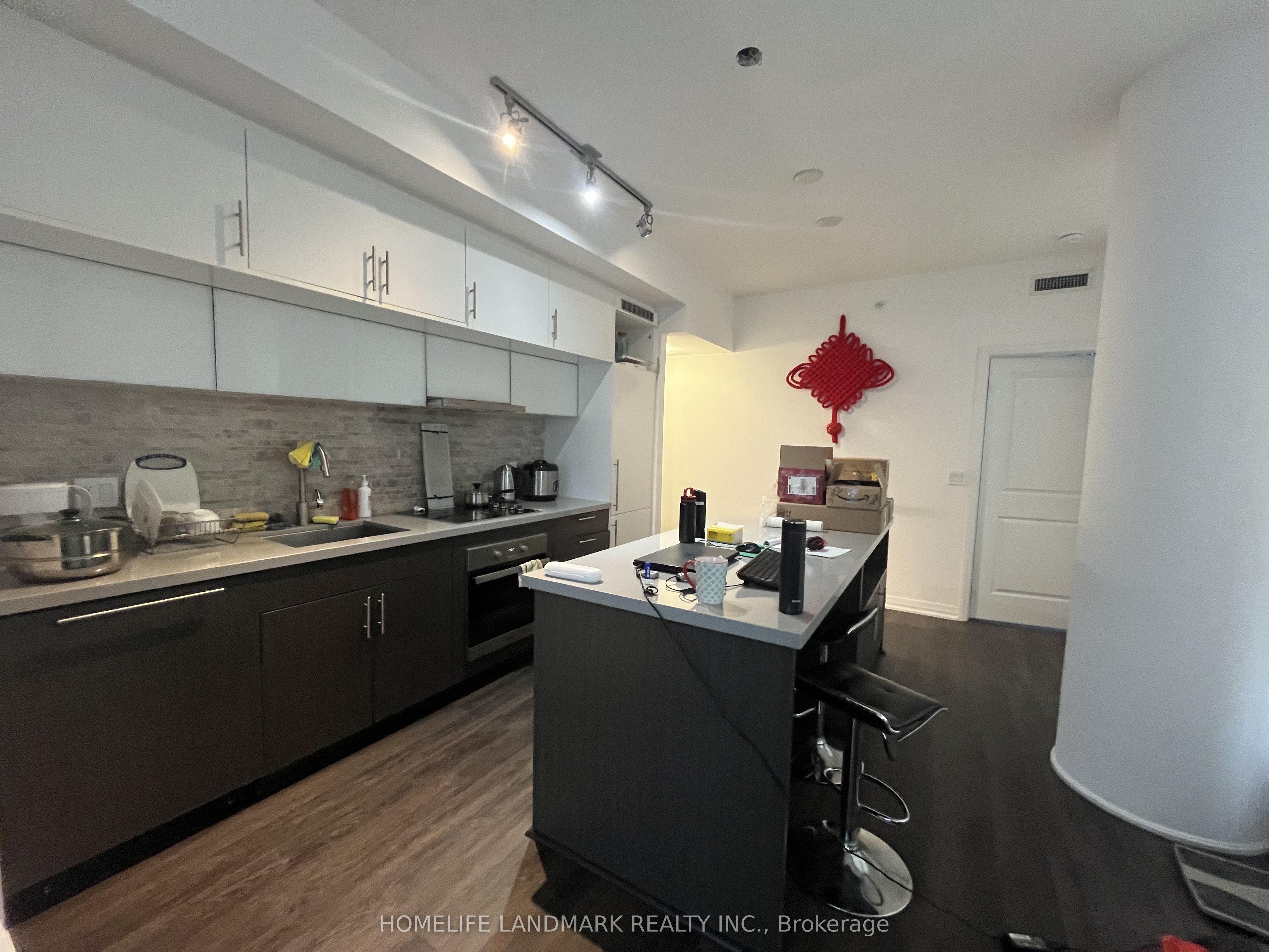 Additional image 3 of 2002-8 Mercer Street, Toronto, ON, M5V 0C4