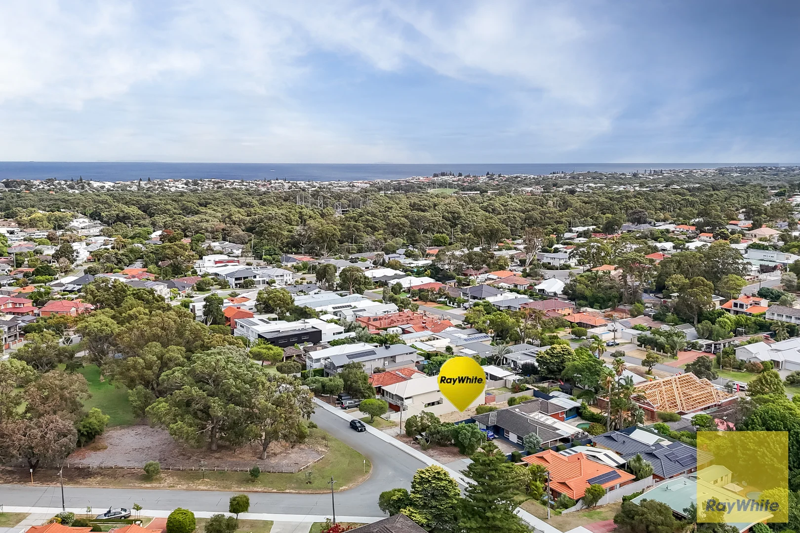 Additional image 3 of 17B Draycott Street, Karrinyup WA 6018