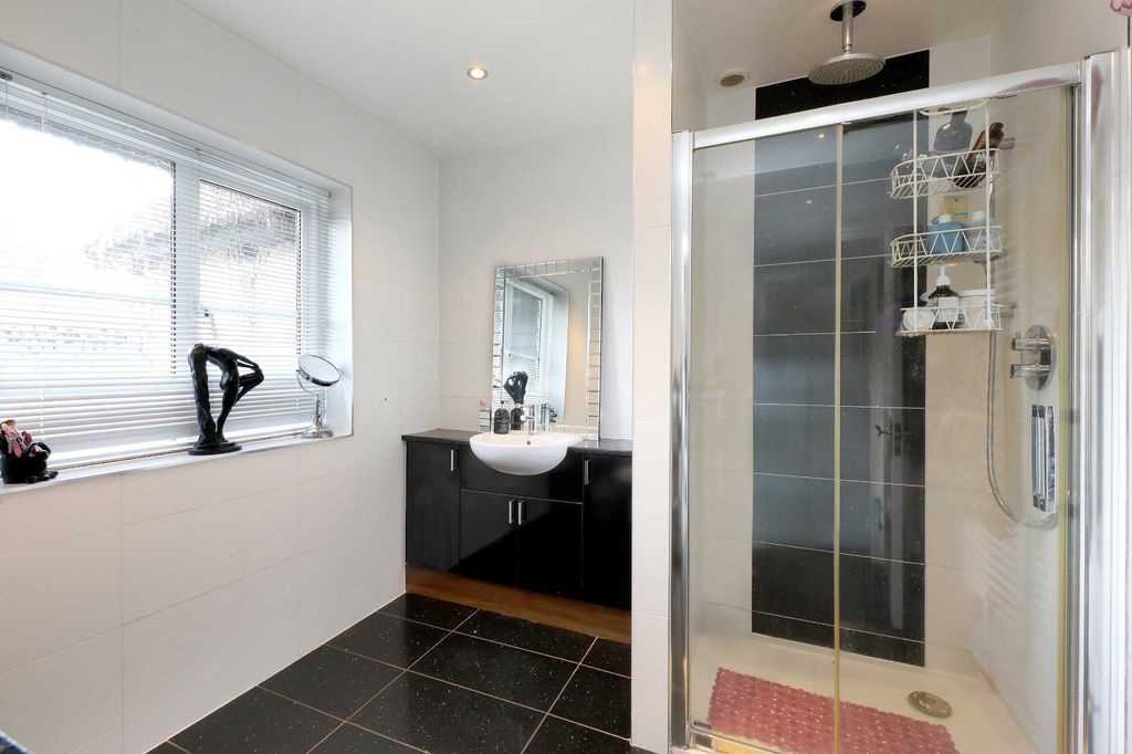 Additional image 9 of 3 bed terraced house for saleHubert Day Close, Beaconsfield, Buckinghamshire HP9