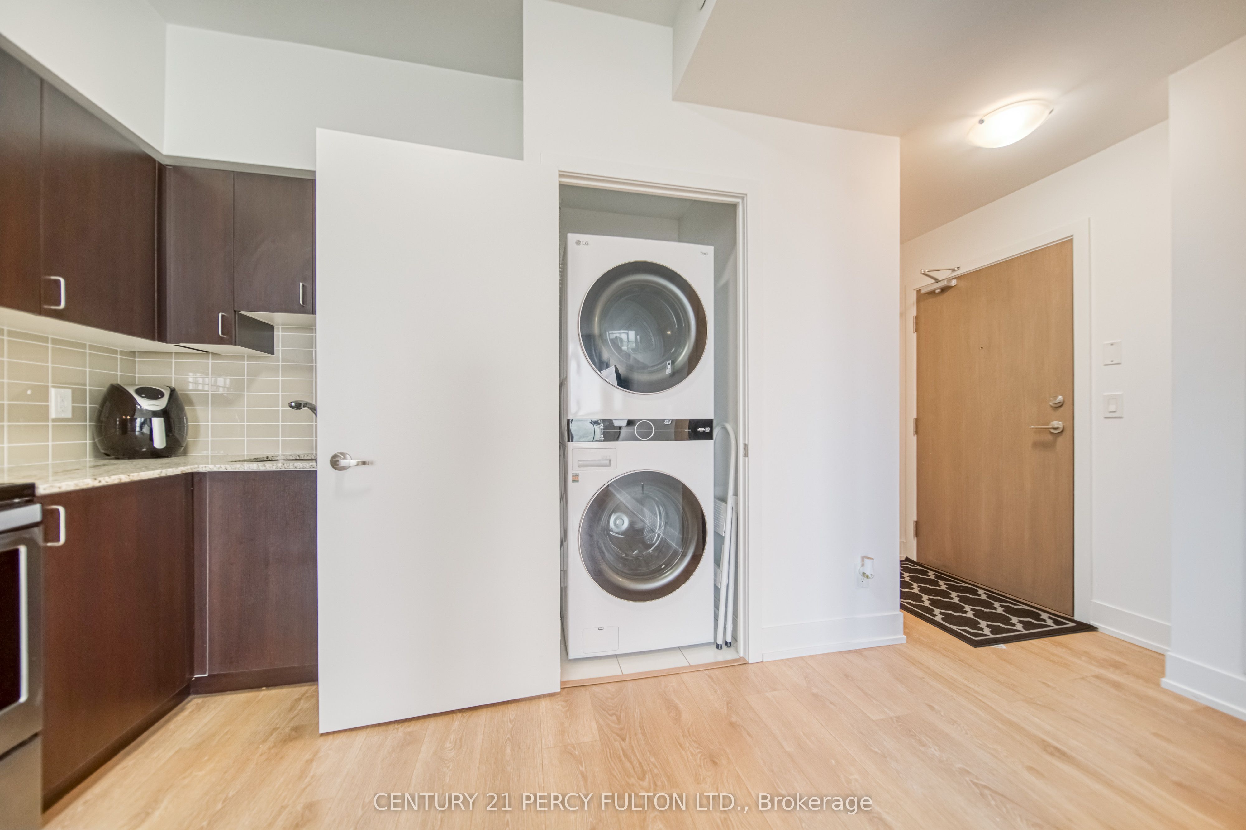 Additional image 5 of 2208-1255 Bayly Street, Pickering, ON, L1W 0B6