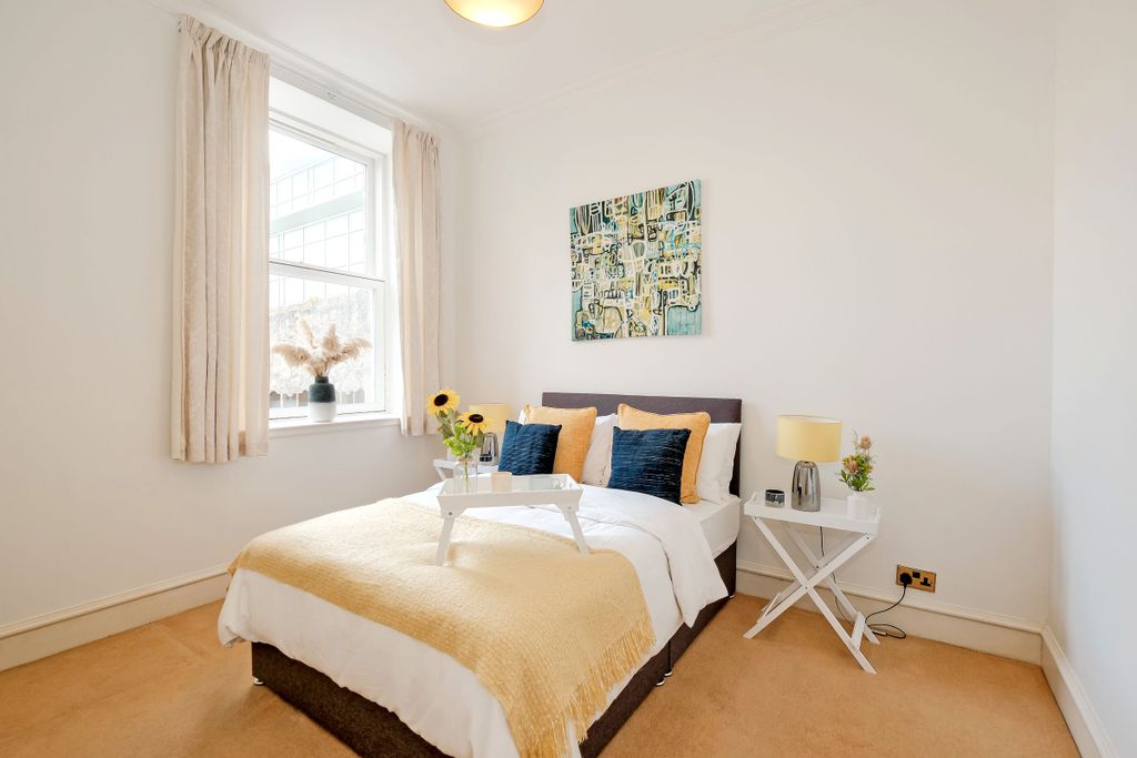Additional image 9 of 2 bed flat for sale74H Queens Road, Aberdeen AB15