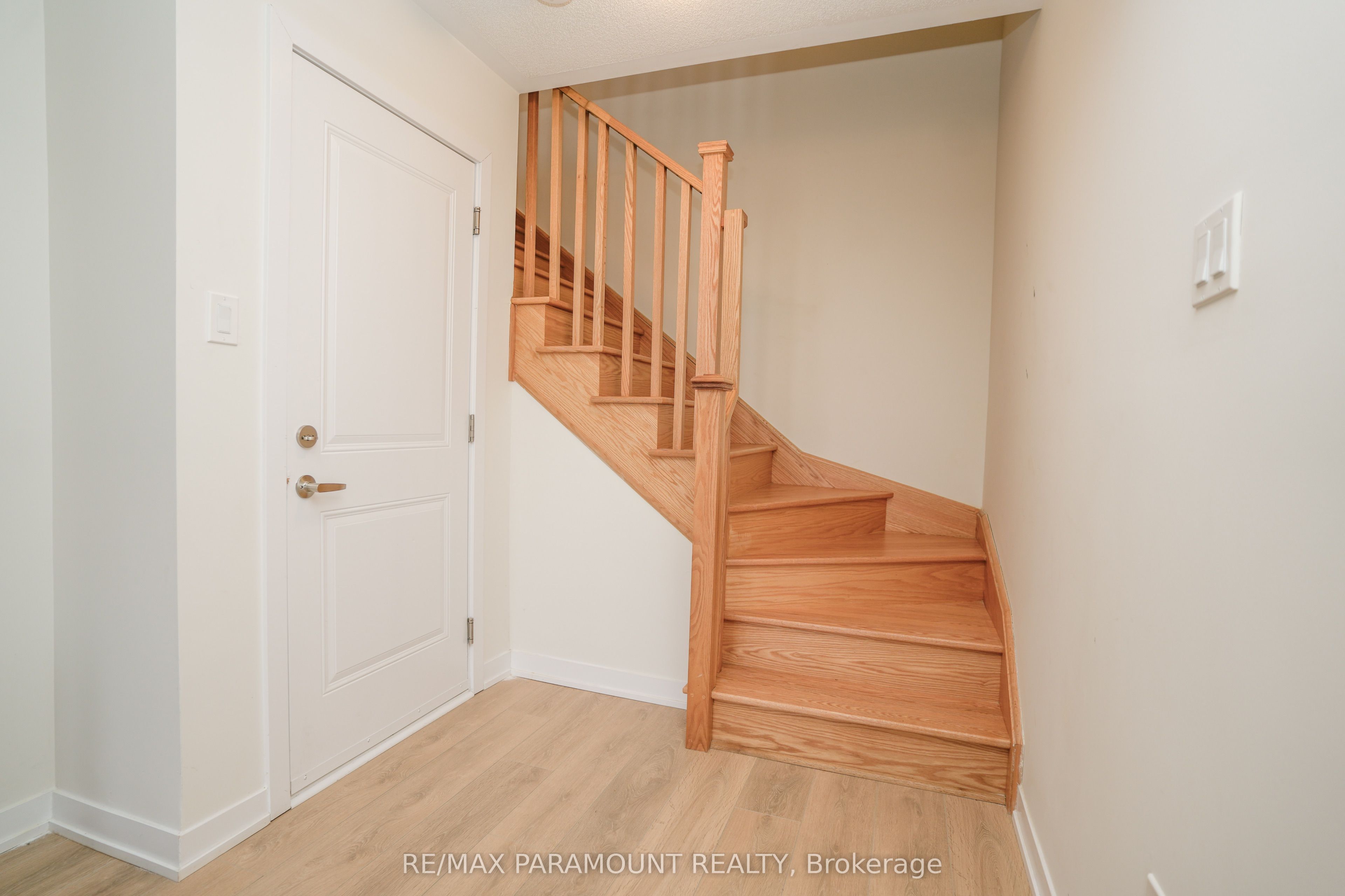 Additional image 6 of 201-1865 Pickering Parkway, Pickering, ON, L1V 0H2