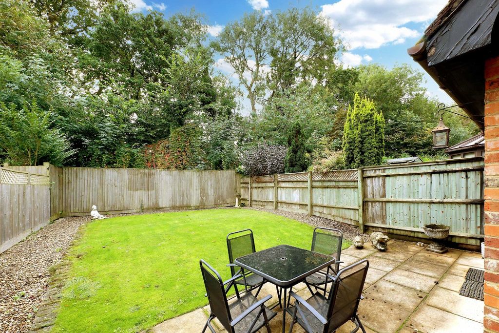 Additional image 2 of 3 bed terraced house for saleHubert Day Close, Beaconsfield, Buckinghamshire HP9