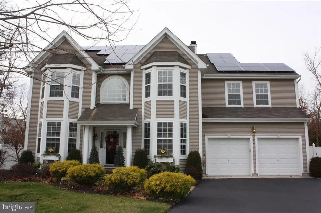139 Nobility Court, Toms River, NJ 08755