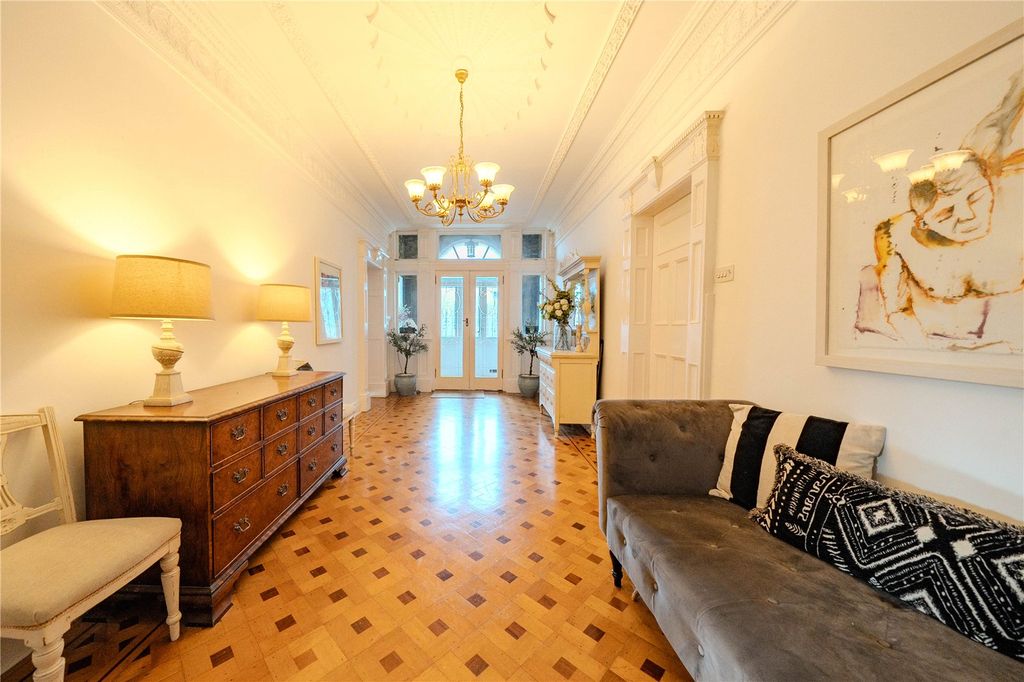 Additional image 11 of 3 bed flat for saleOaklea Hall Close, Adel, Leeds, West Yorkshire LS16