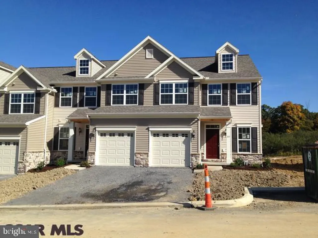217 Kestrel Lane, Boalsburg, PA 16827