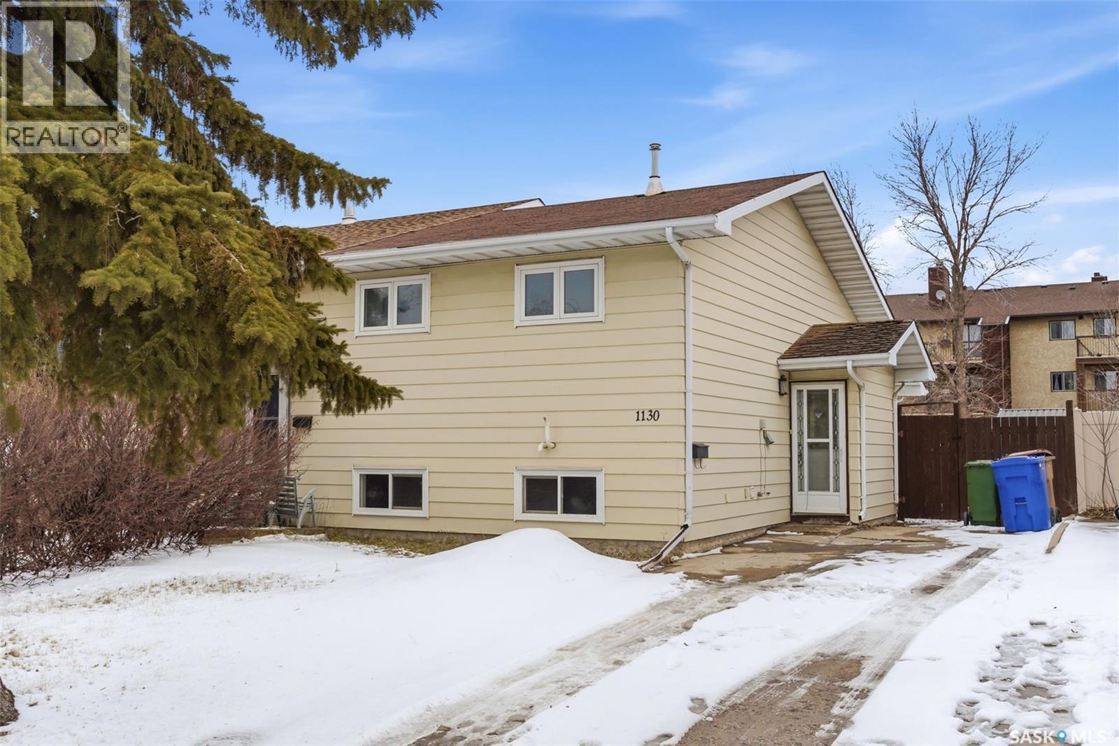 1130 12th Avenue N, Regina, SK, S4R7W7