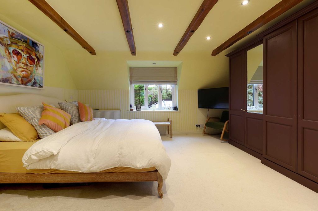 Additional image 21 of 5 bed detached house for saleWalkwood Rise, Beaconsfield, Buckinghamshire HP9