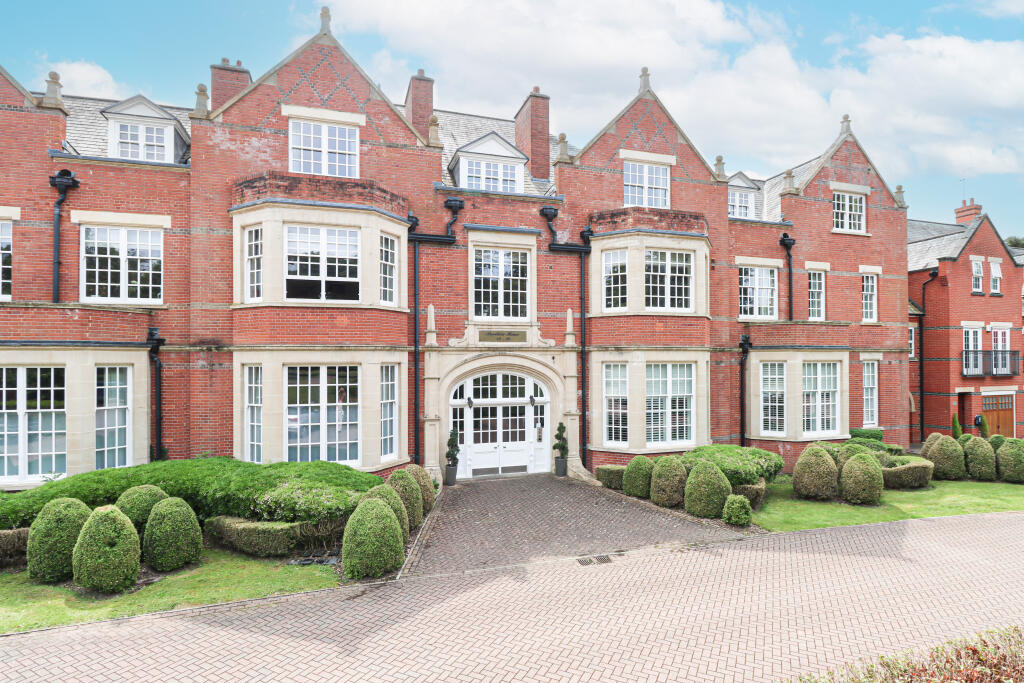 Boyes Crescent, London Colney, AL2