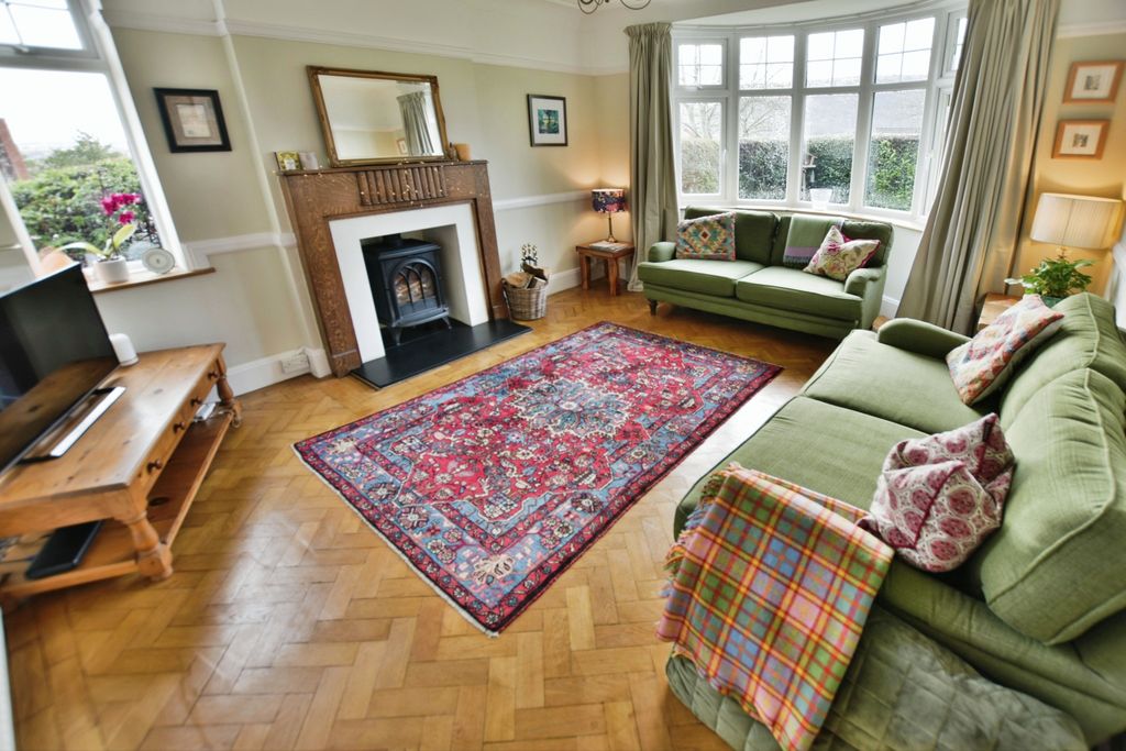 Additional image 5 of 4 bed detached house for saleStation Road, Trevor, Llangollen LL20