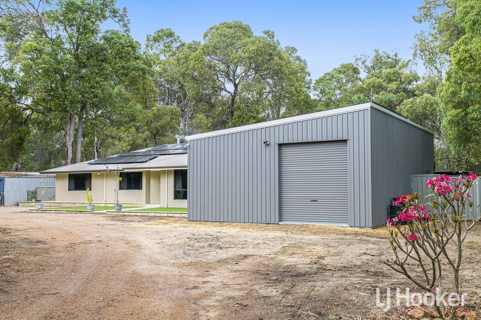 28 School Road, Karragullen WA 6111 photo 4