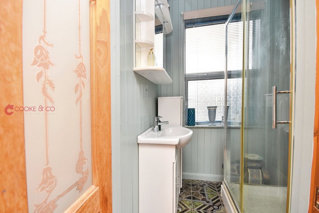 Additional image 14 of 5 bed semi-detached house for saleSt. Peters Road, Broadstairs, Kent CT10