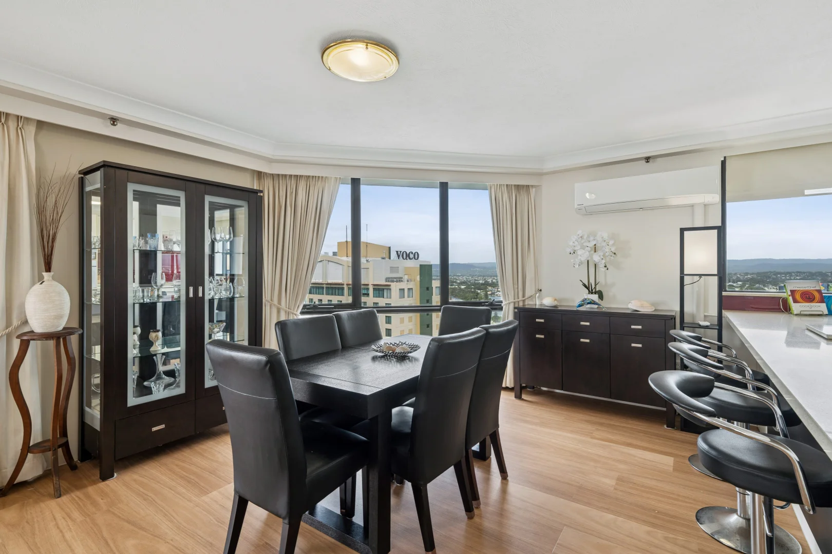 Additional image 8 of 25D/30 Laycock Street, Surfers Paradise QLD 4217