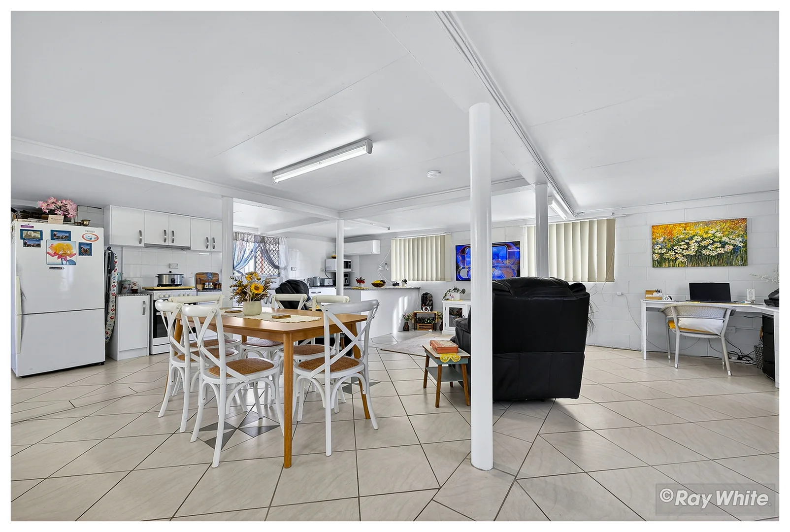 Additional image 37 of 10 Card Street, Berserker QLD 4701