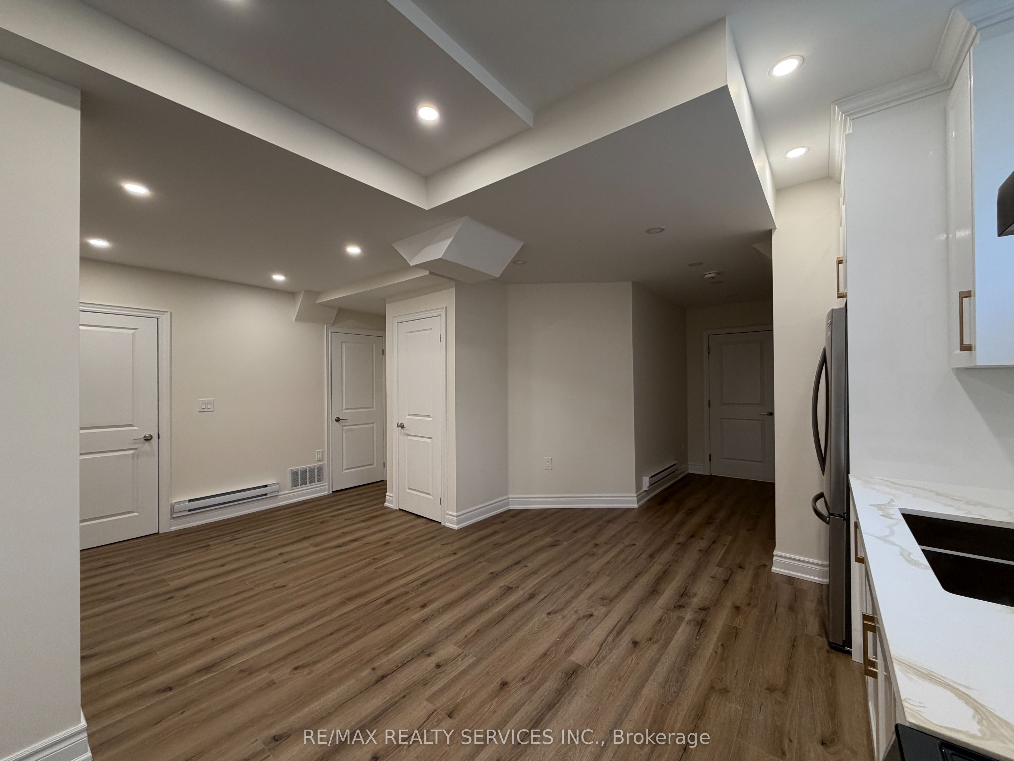 Additional image 5 of LOWER-3461 Mosley Gate, Oakville, ON, L6H 0Y8