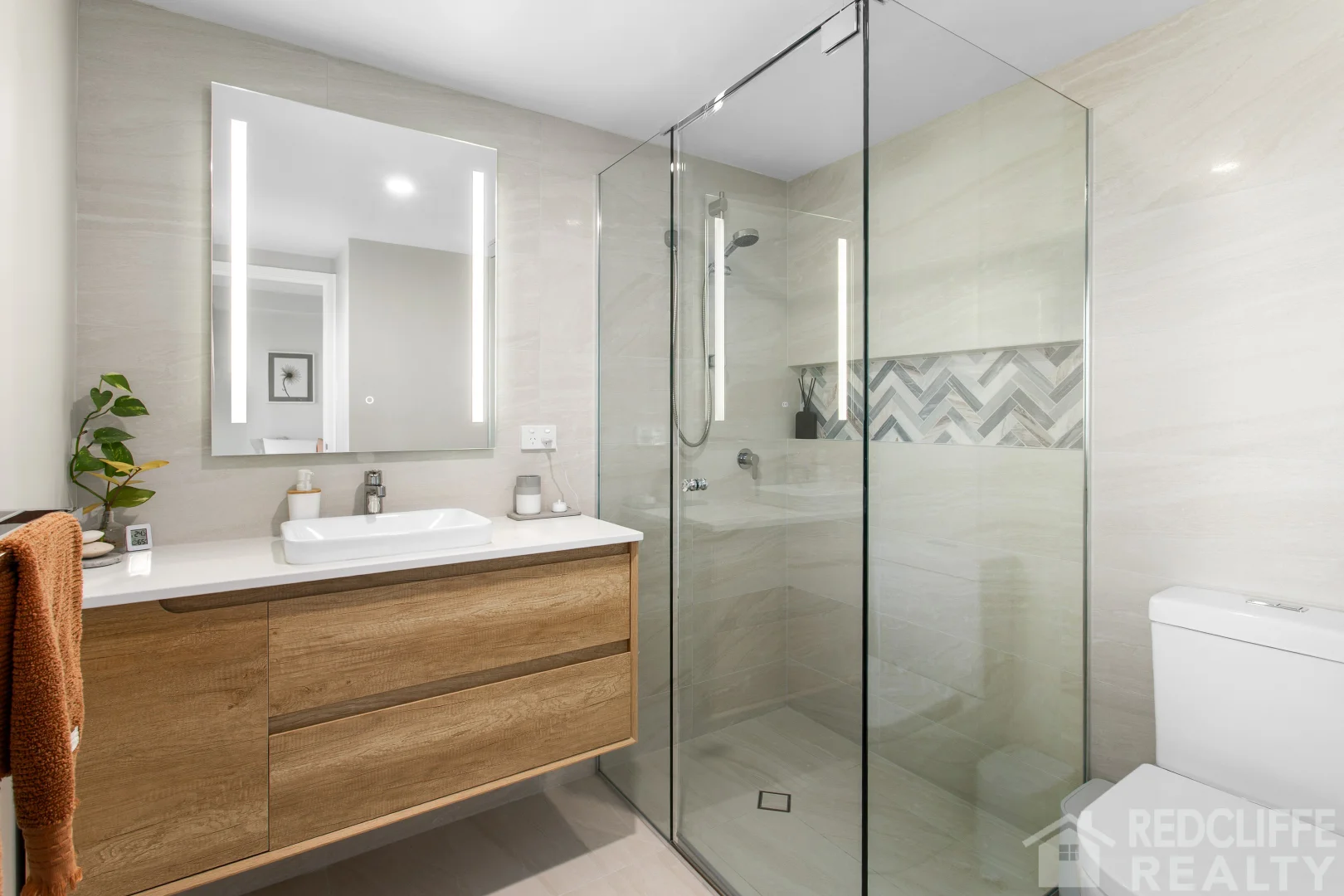 Additional image 9 of 4/11 Dix Street, Redcliffe QLD 4020