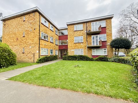 Angelfield, St. Stephens Road, Hounslow, Greater London TW3