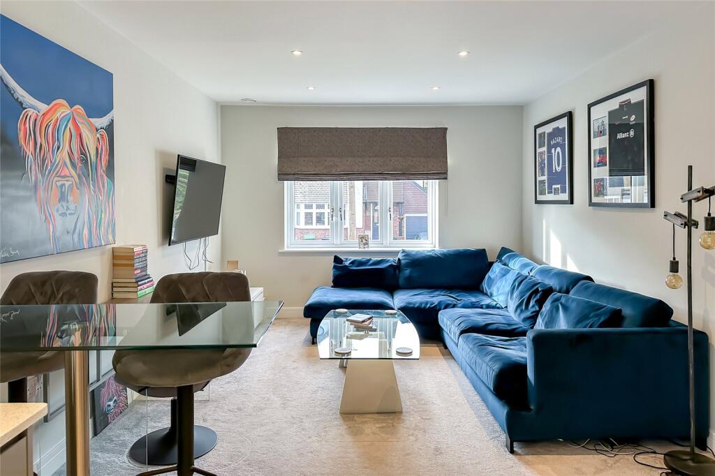 Additional image 3 of St Margarets Court, Cross Way, Harpenden, Hertfordshire, AL5