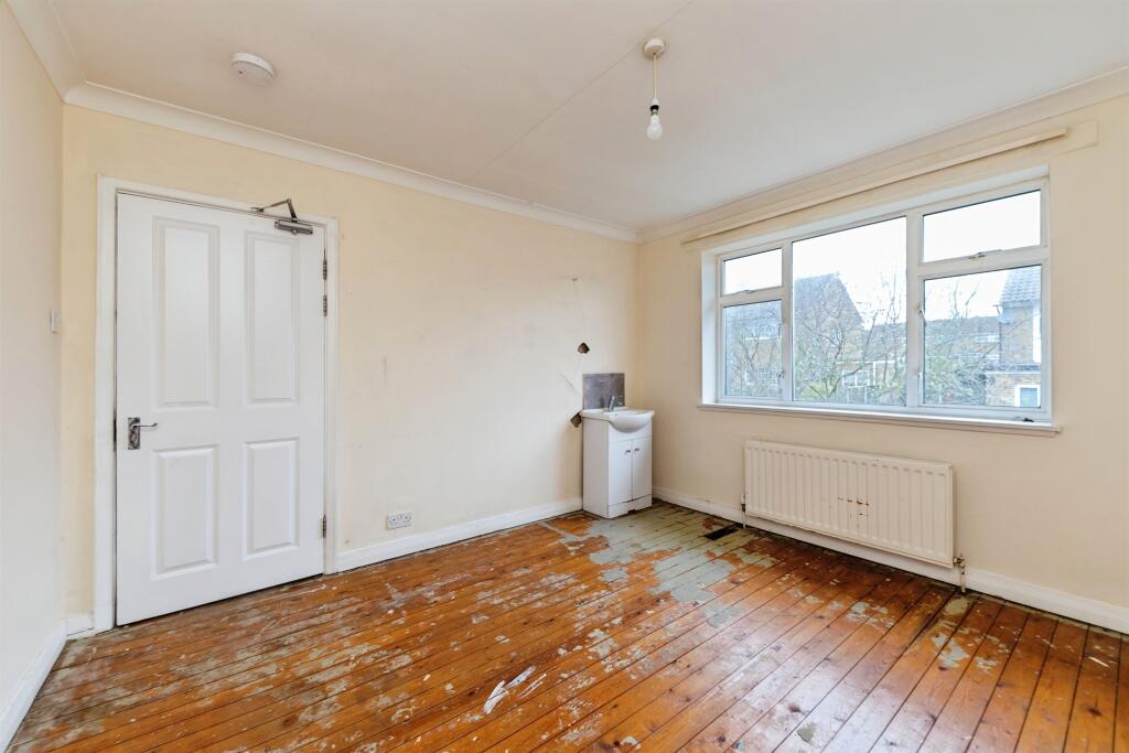 Additional image 14 of Woods Avenue, Hatfield