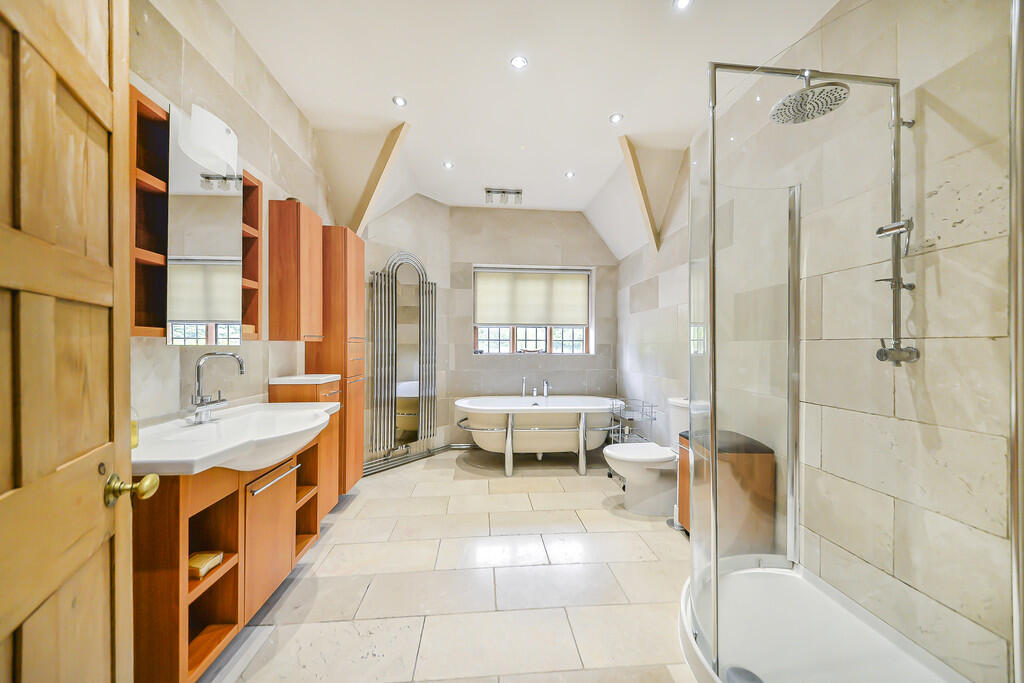 Additional image 24 of Woodbourne Road, Harborne