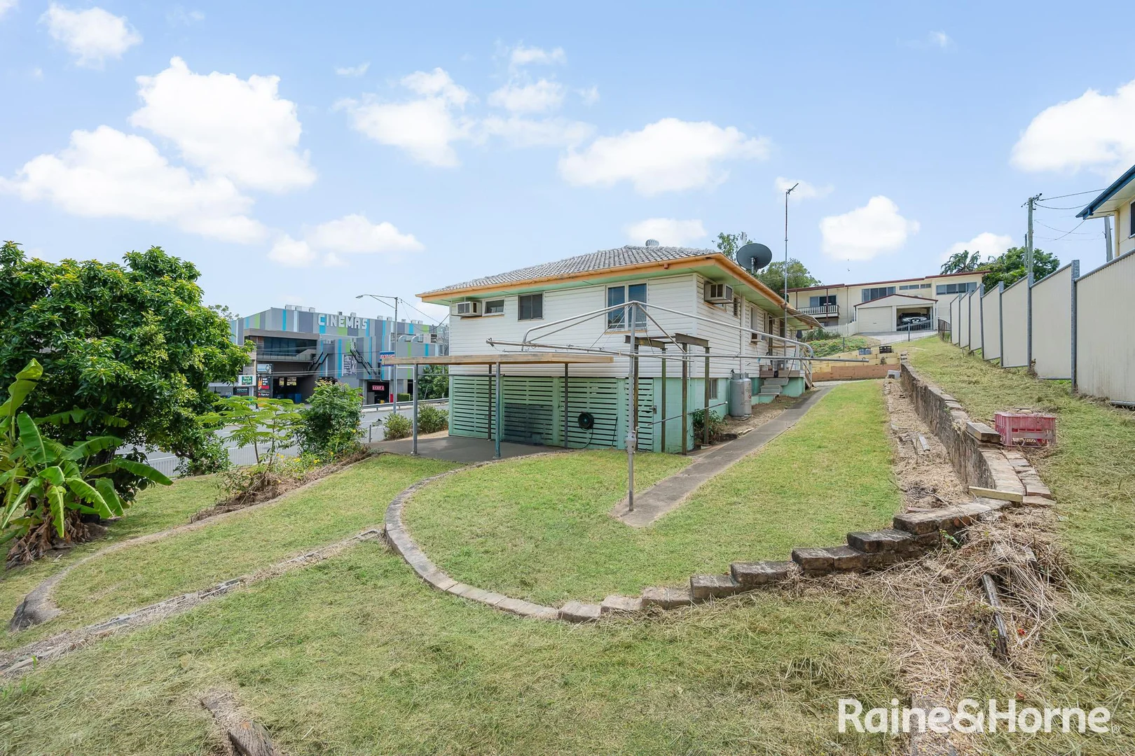 Additional image 10 of 27 Hunter Street, West Gladstone QLD 4680