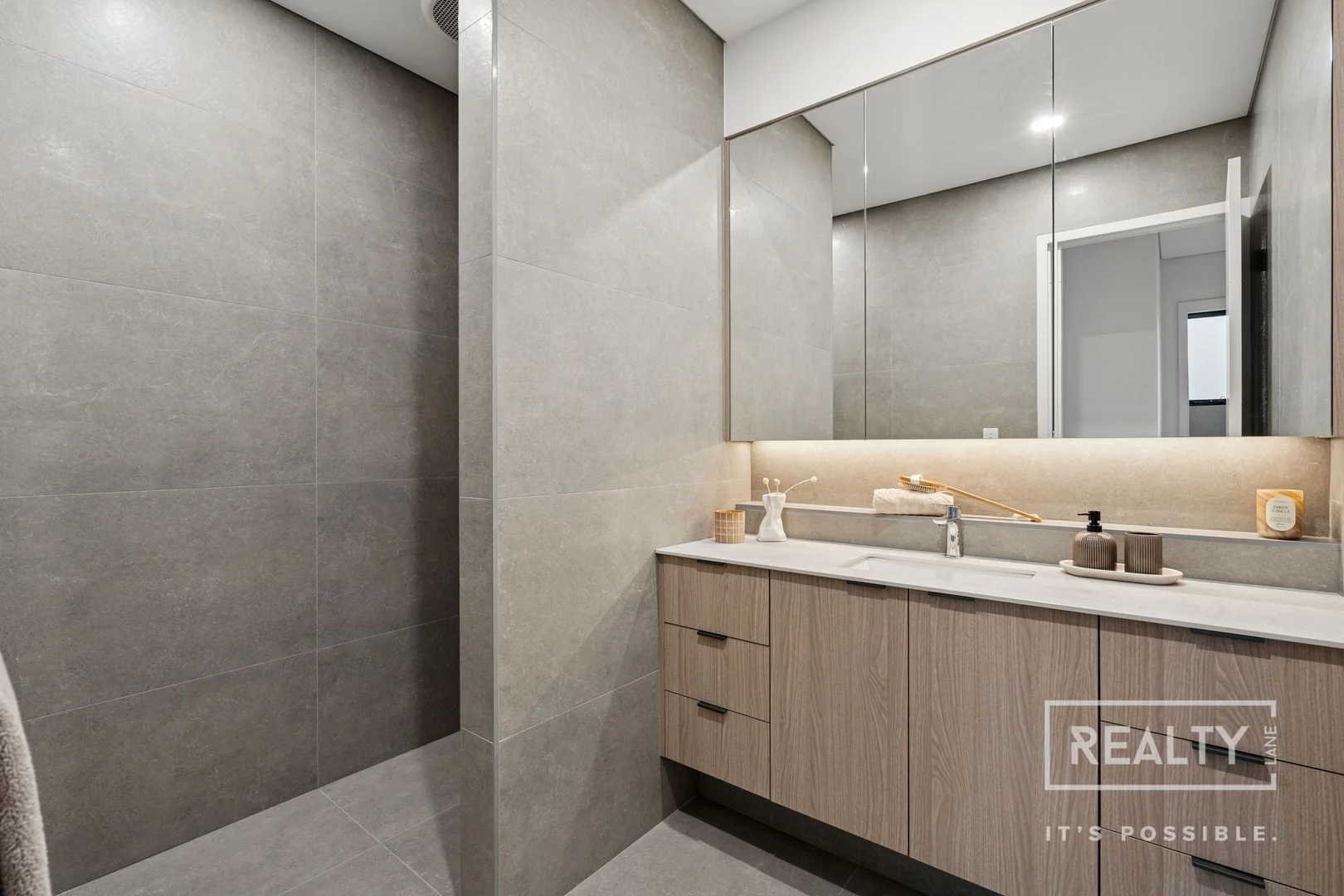 Additional image 26 of 11B Panton Crescent, Karrinyup WA 6018