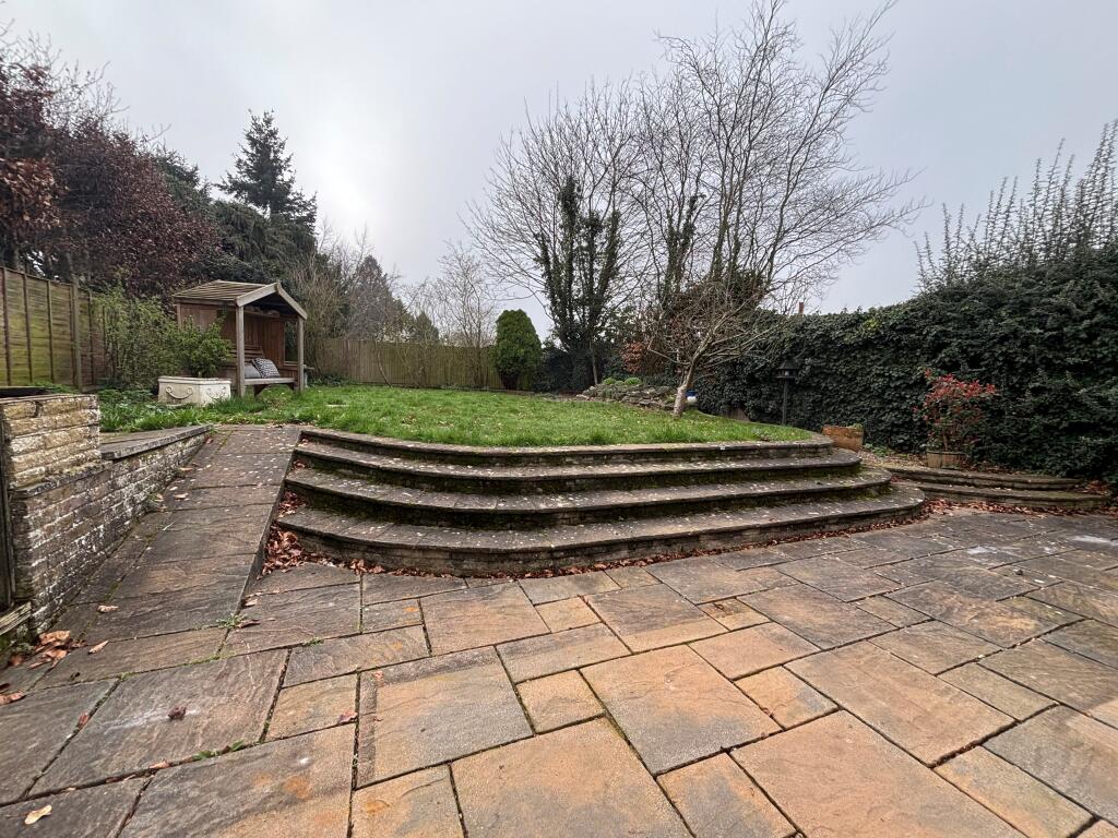 Additional image 3 of Roe Green Close, HATFIELD