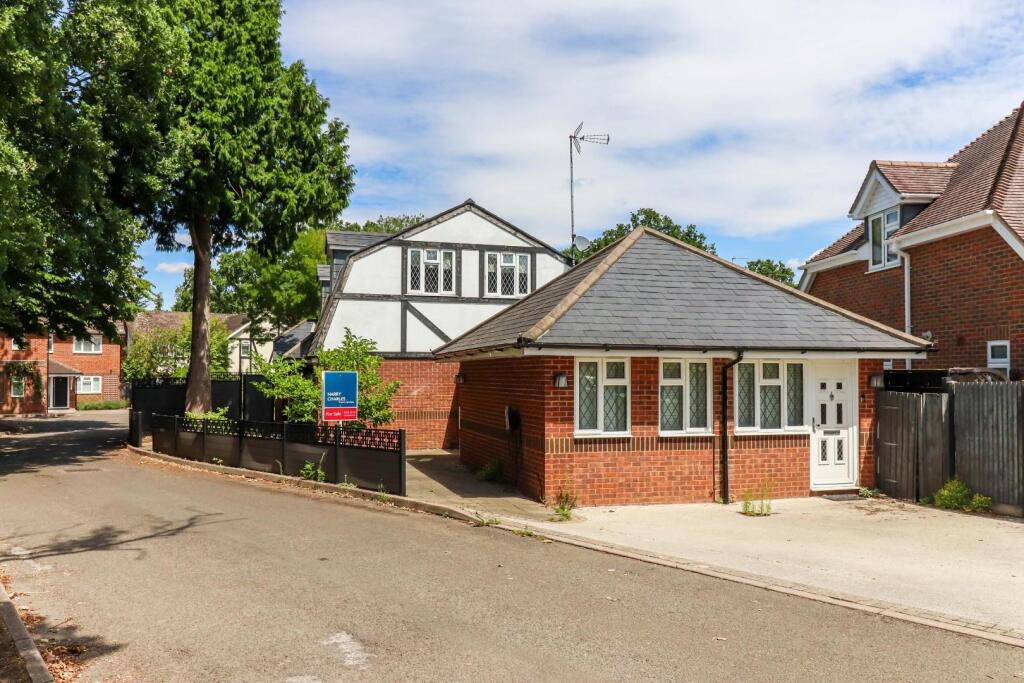 Hazel Road, Park Street, St. Albans photo 5