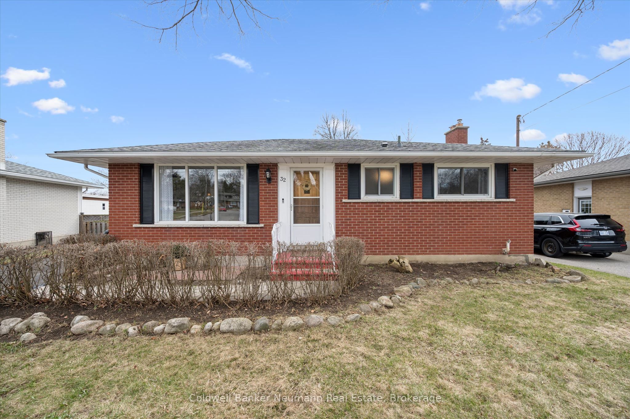 32 Sleeman Avenue, Guelph, ON, N1H 6E9