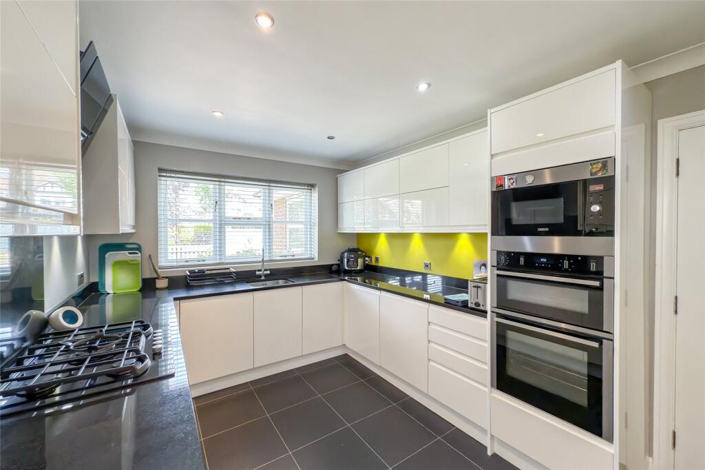 Additional image 3 of Hatfield Road, St. Albans, Hertfordshire, AL4
