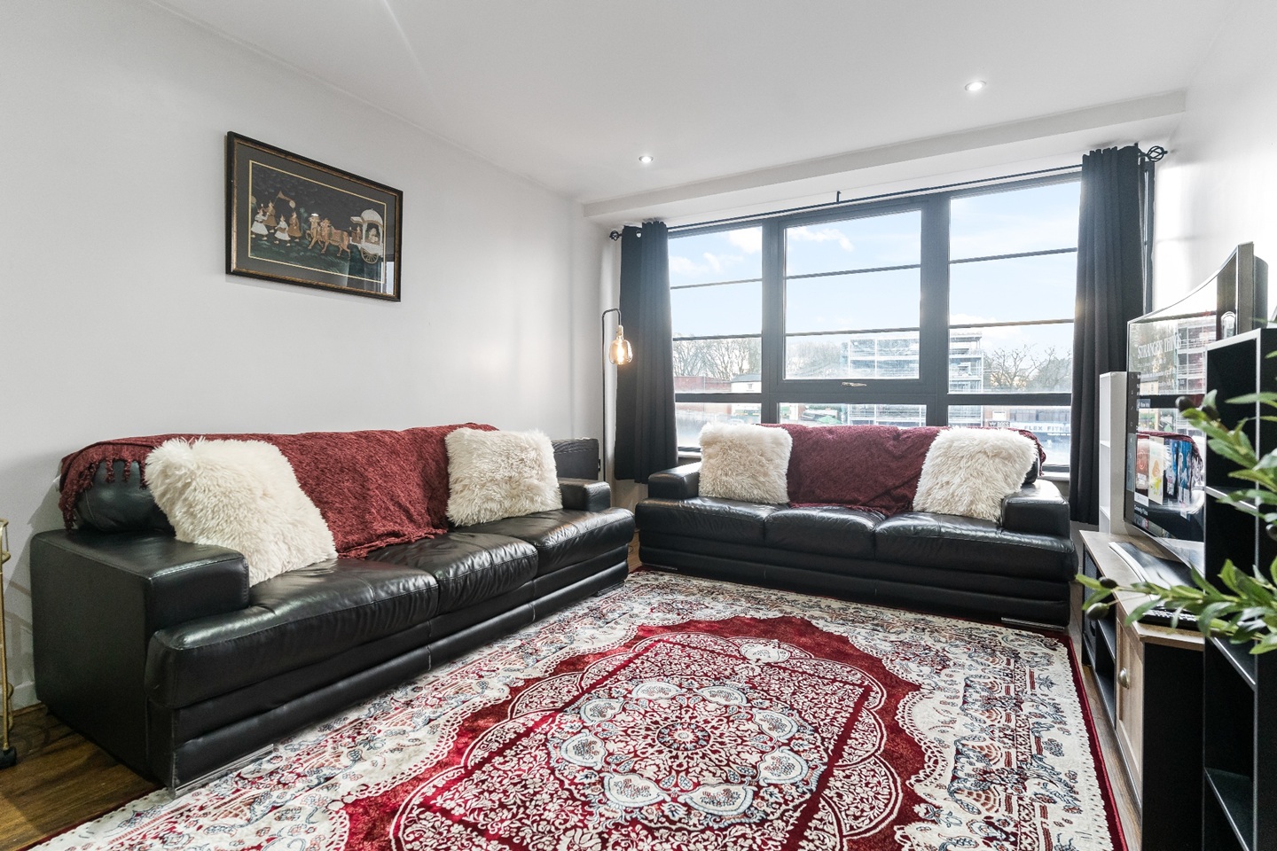2 Bed Flat, Avoca Court, B12, N1 7GU photo 2
