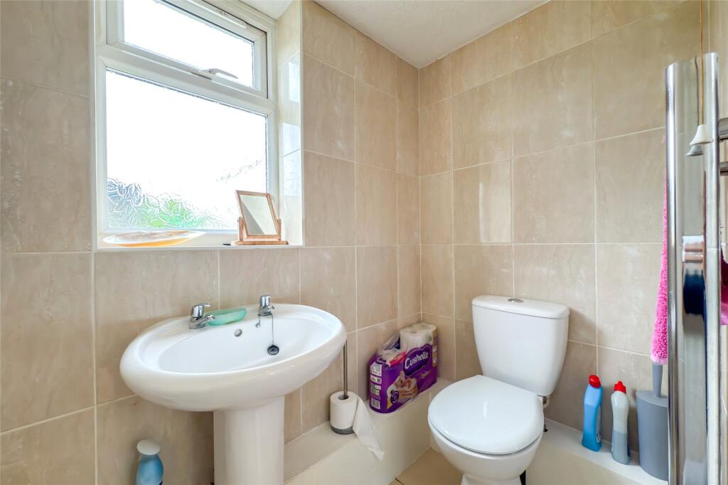 Additional image 15 of Hawthorn Close, Harpenden, Herts, AL5