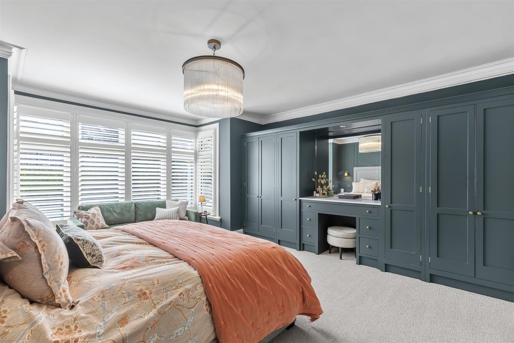 Additional image 11 of 5 bed semi-detached house for saleGrove Road, Ilkley LS29