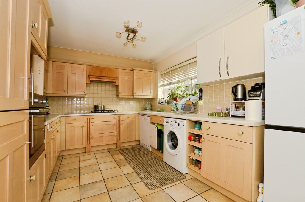 Additional image 3 of 3 bed terraced house for saleBarley Brow, Watford WD25