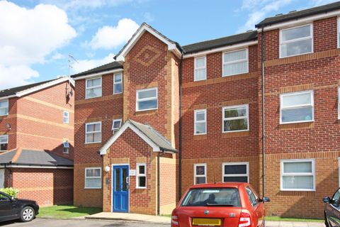 Molyneux Drive, Tooting Bec SW17