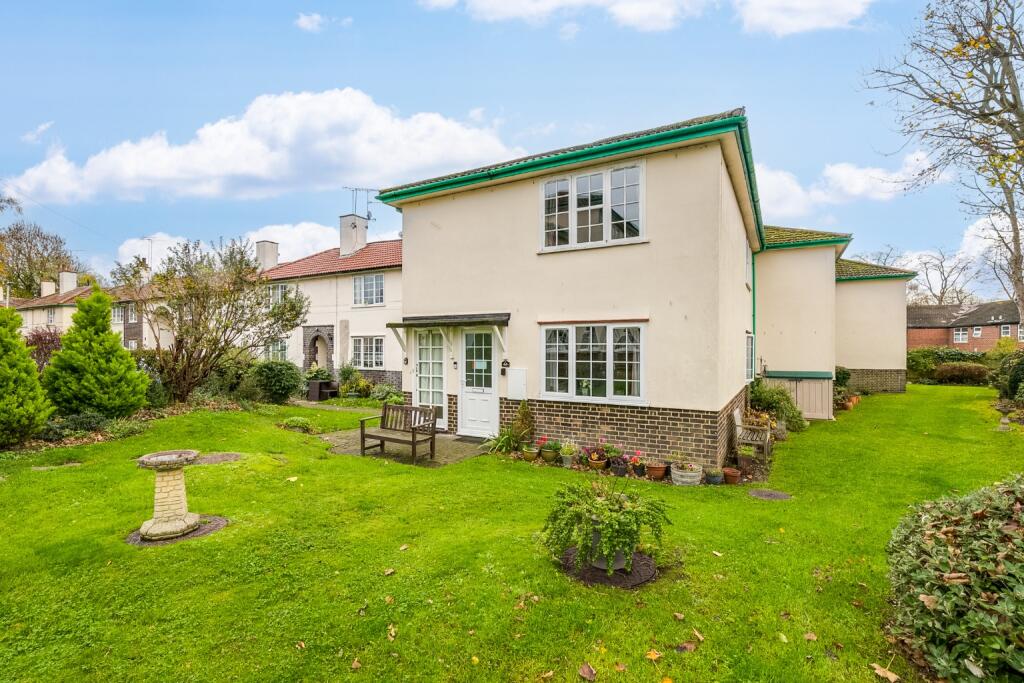 Guessens Court, Welwyn Garden City, Hertfordshire, AL8 6RB