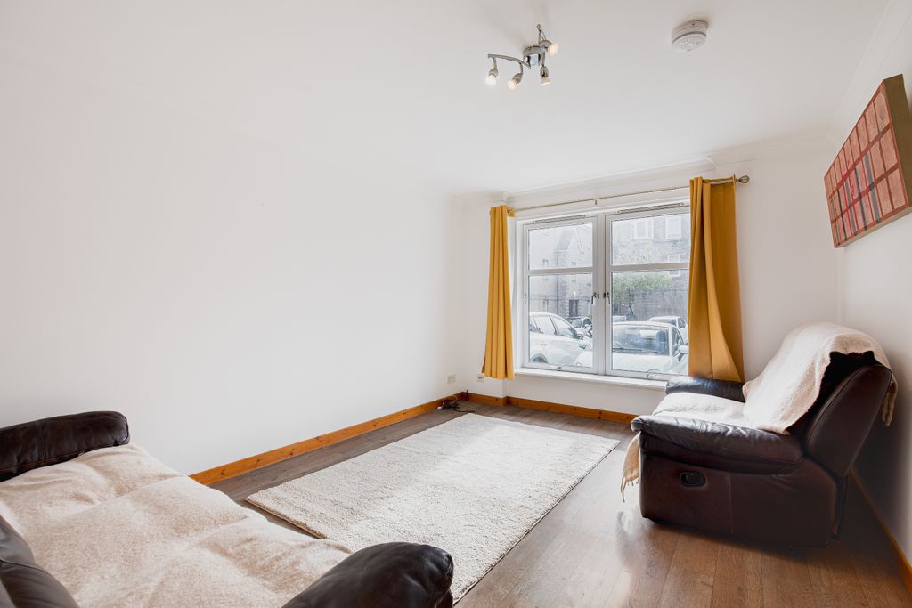 Additional image 3 of 2 bed flat for saleMountview Gardens, Aberdeen AB25