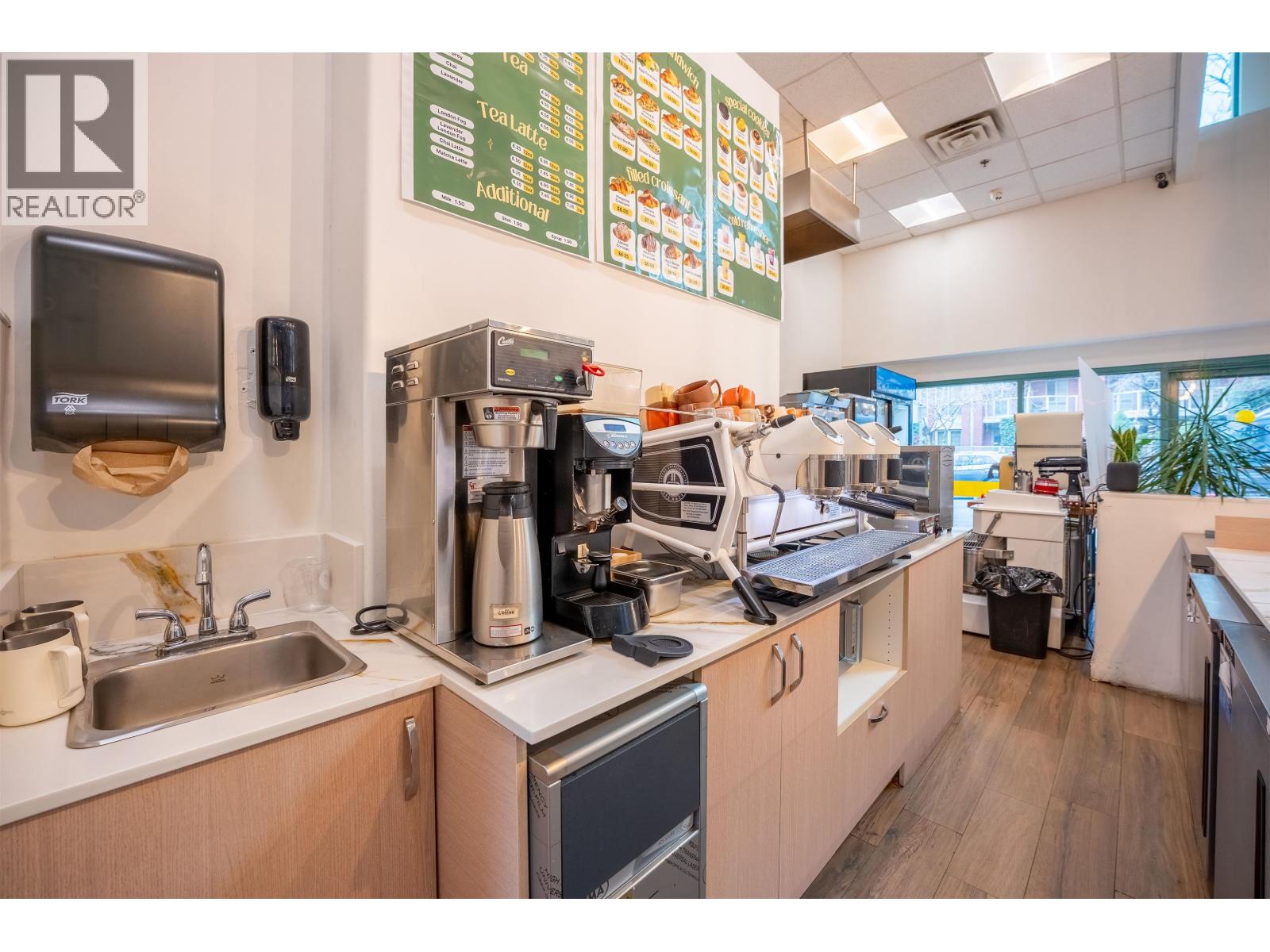 Additional image 6 of 858 Hamilton Street, Vancouver, BC, V6B6A2