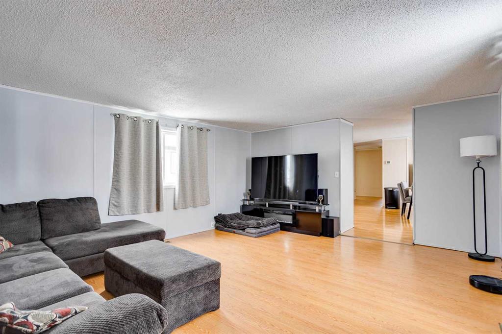 Additional image 6 of 101 Clausen Crescent, Fort Mcmurray, AB, T9K2H8