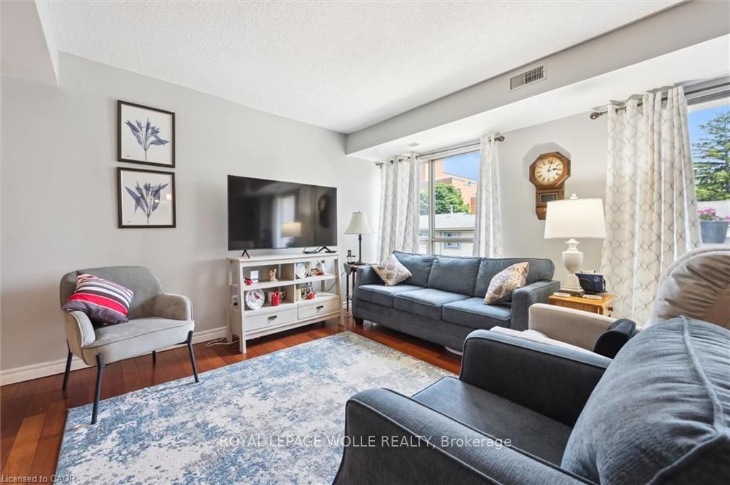 Additional image 6 of 204-3267 King Street E, Kitchener, ON, N2A 4A4