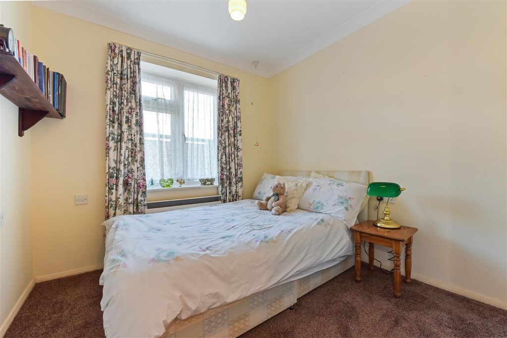 Additional image 15 of 2 bed flat for saleWindmill Court, East Wittering, Chichester PO20