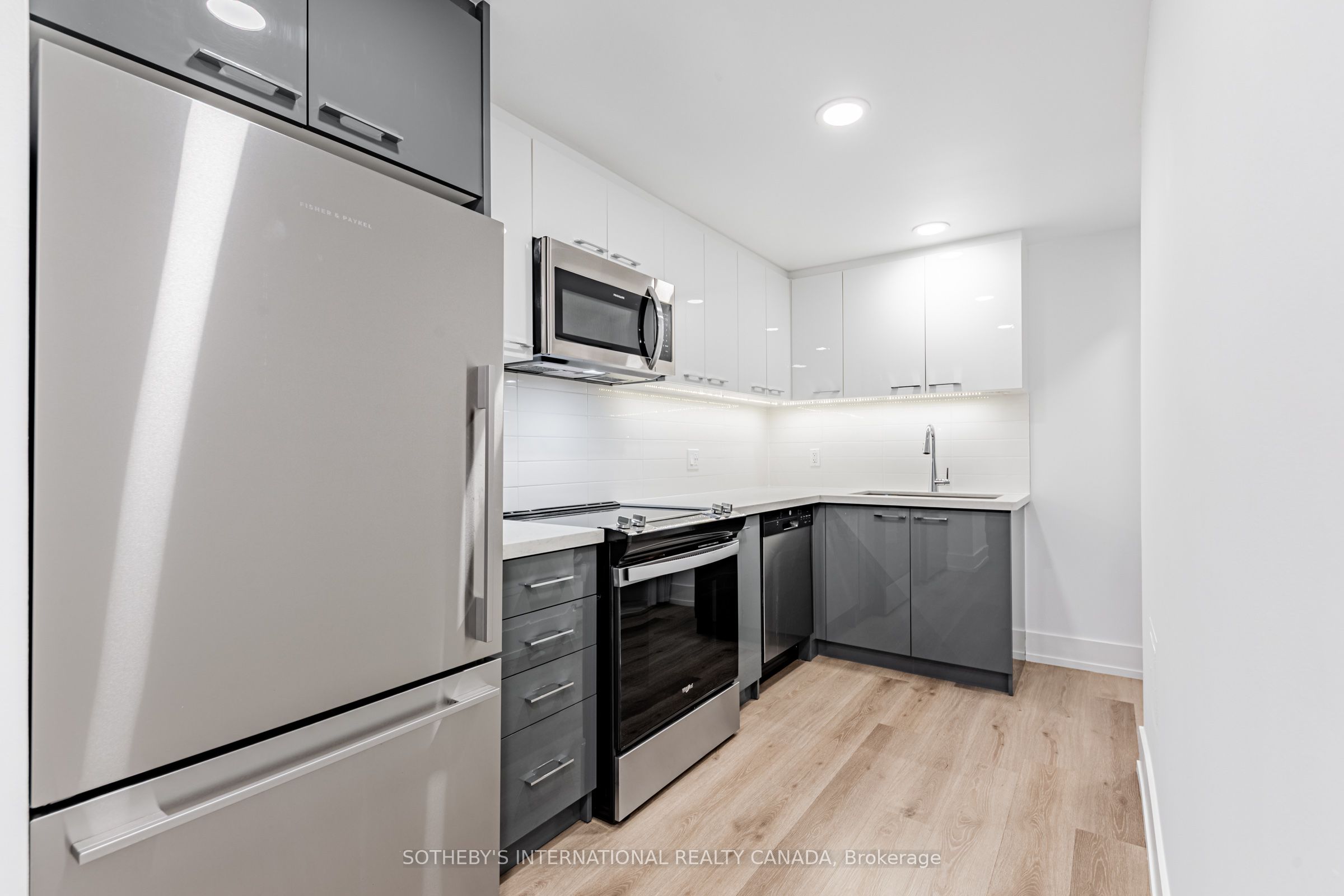 N0906-201 Sherbourne Street, Toronto, ON, M5A 3X1