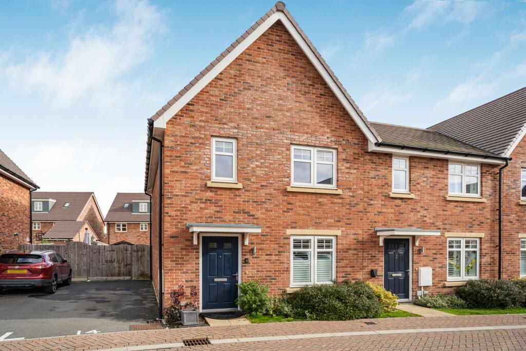 Falcon Way, St Albans, AL4