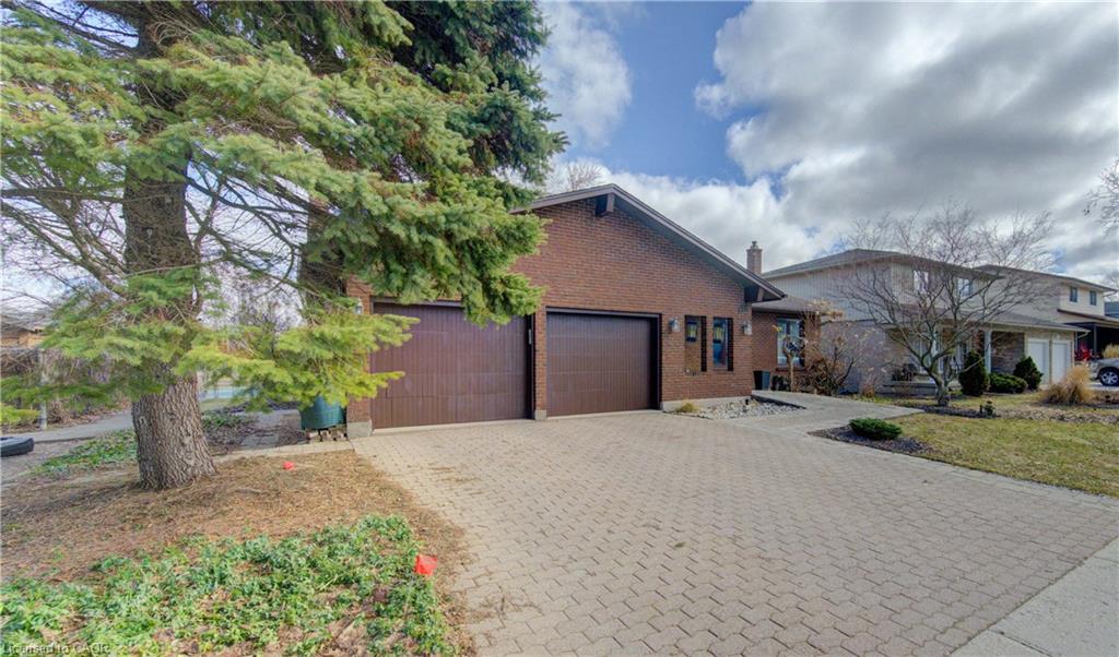 Additional image 3 of 156 Candlewood Crescent, Waterloo, ON, N2L 5T4